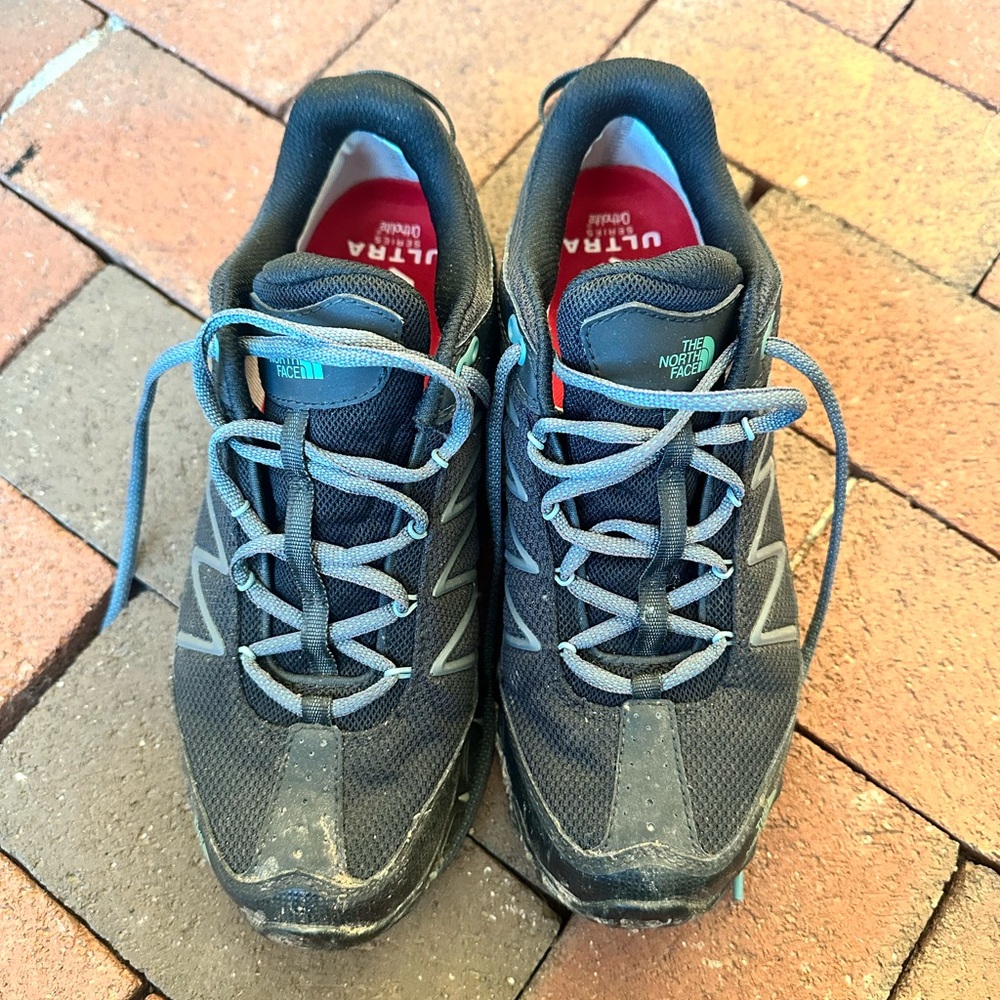 The North Face Men's Black and Gray Athletic Shoes
